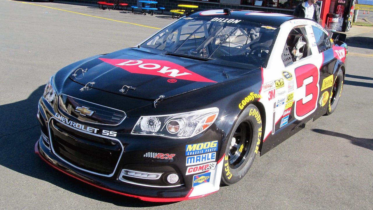 A longtime Dale Sr. fan, Dillon wants to carry No. 3 'with grace'